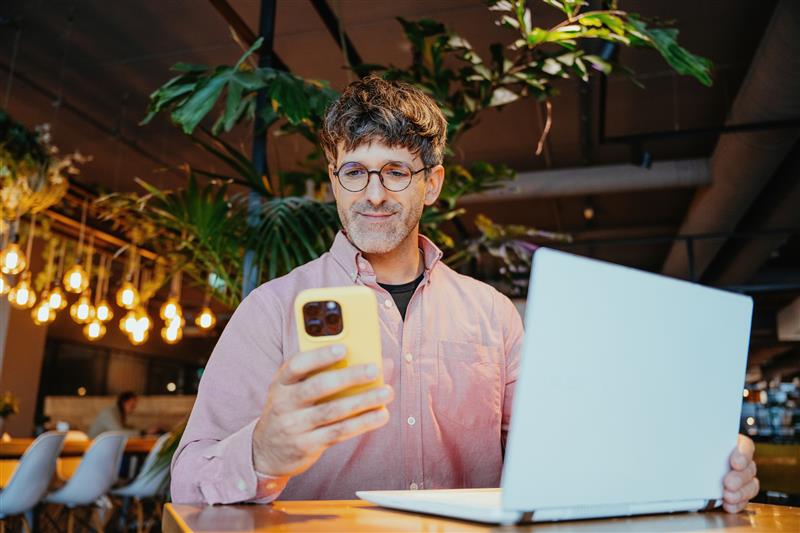 Nederlander aan het sparen