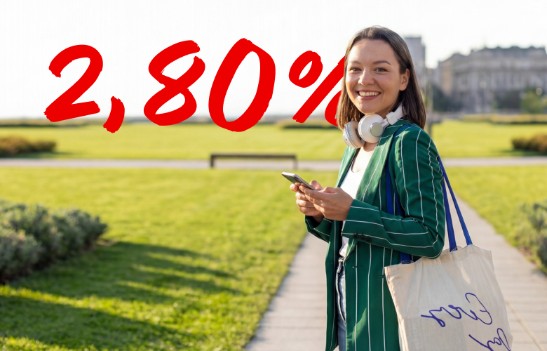 een vrouw op haar telefoon
